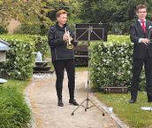 "Corona-musik" plejehjem i Christiansfeld